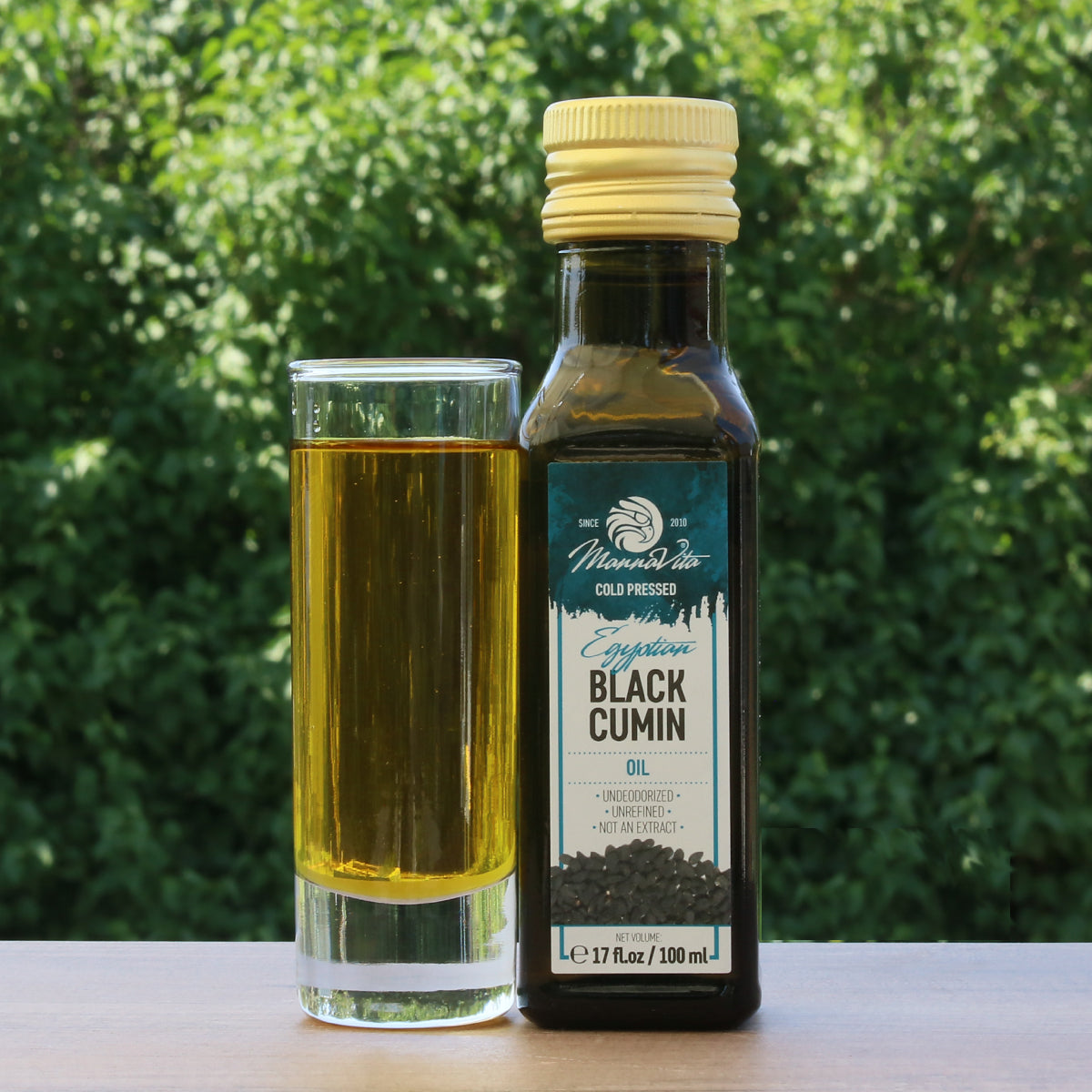 Ulei din semințe de chimen negru presat la rece Mannavita • 100 ml