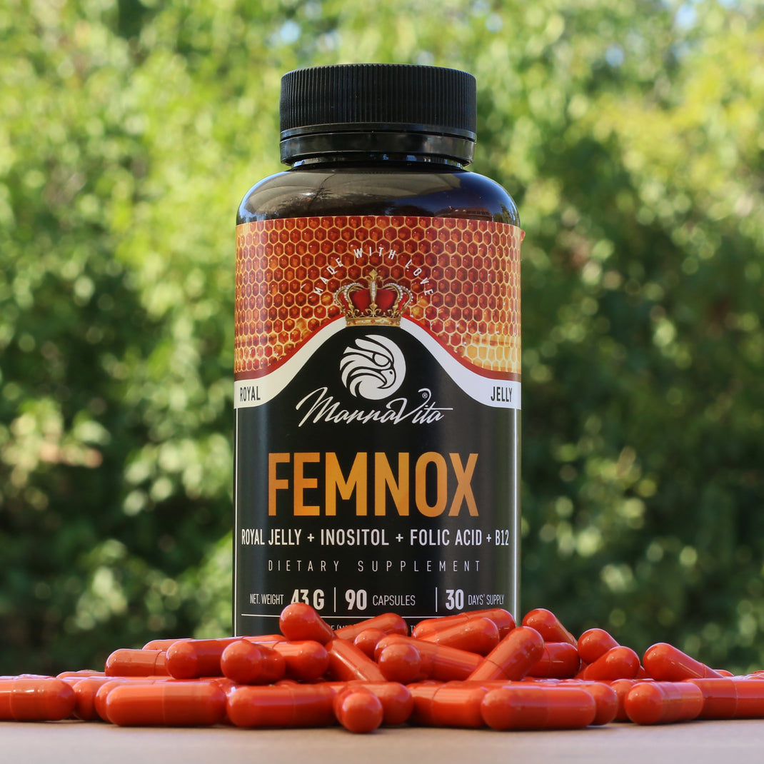 FEMNOX complex cu Lăptișor de matcă + Inozitol + Acid folic + Vitamina B12 • 90 capsule