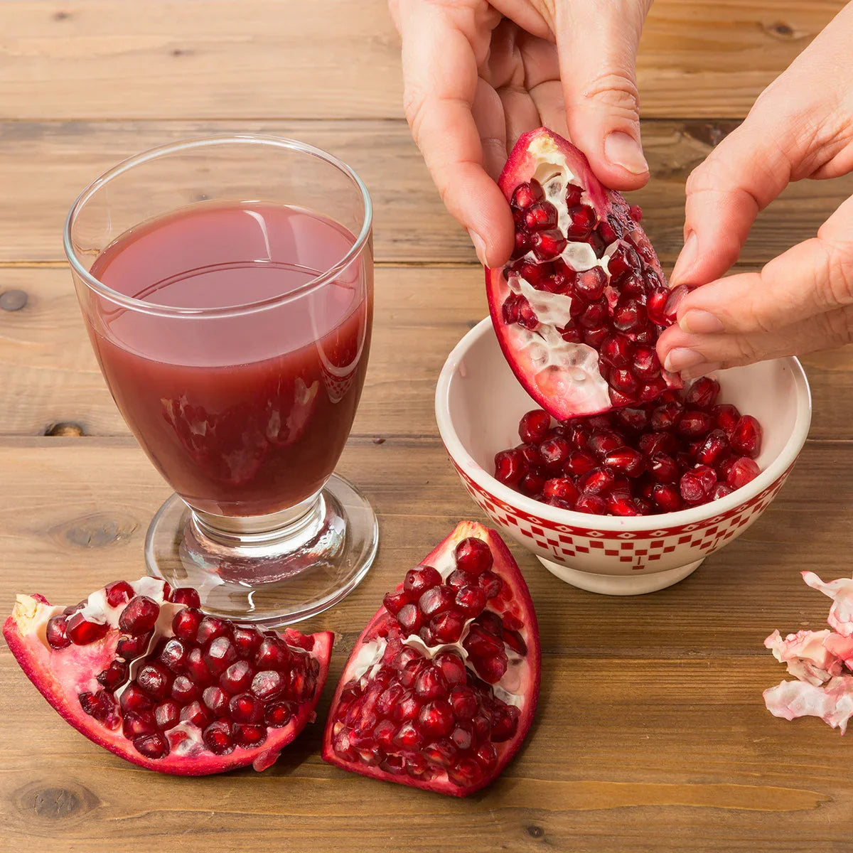 Mannavita Pomegranate 100% pure pressed juice • 1000 ml - Mannavita