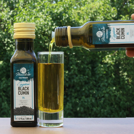 Ulei din semințe de chimen negru presat la rece Mannavita • 100 ml