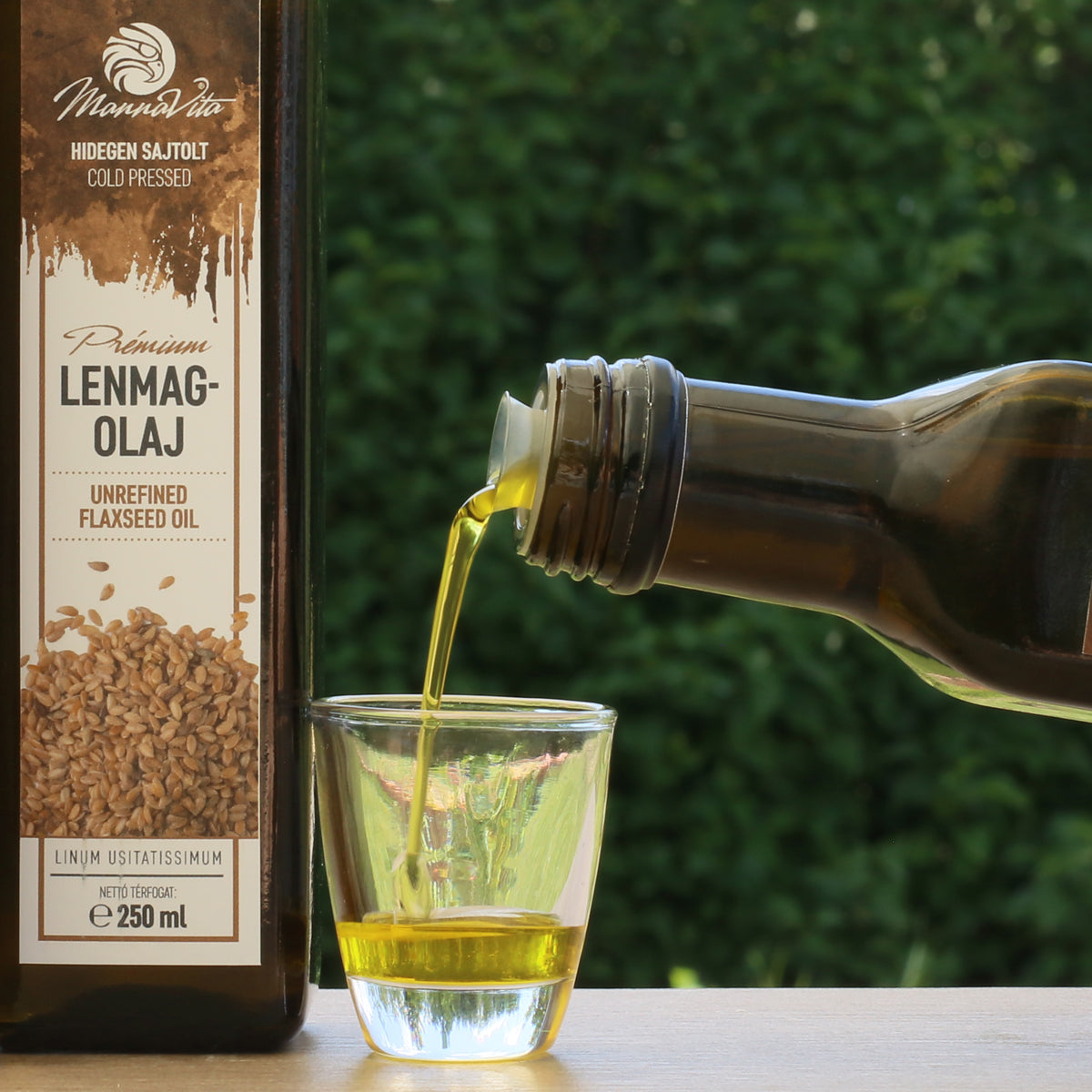 Ulei de in presat la rece maghiar Mannavita • 250 ml 