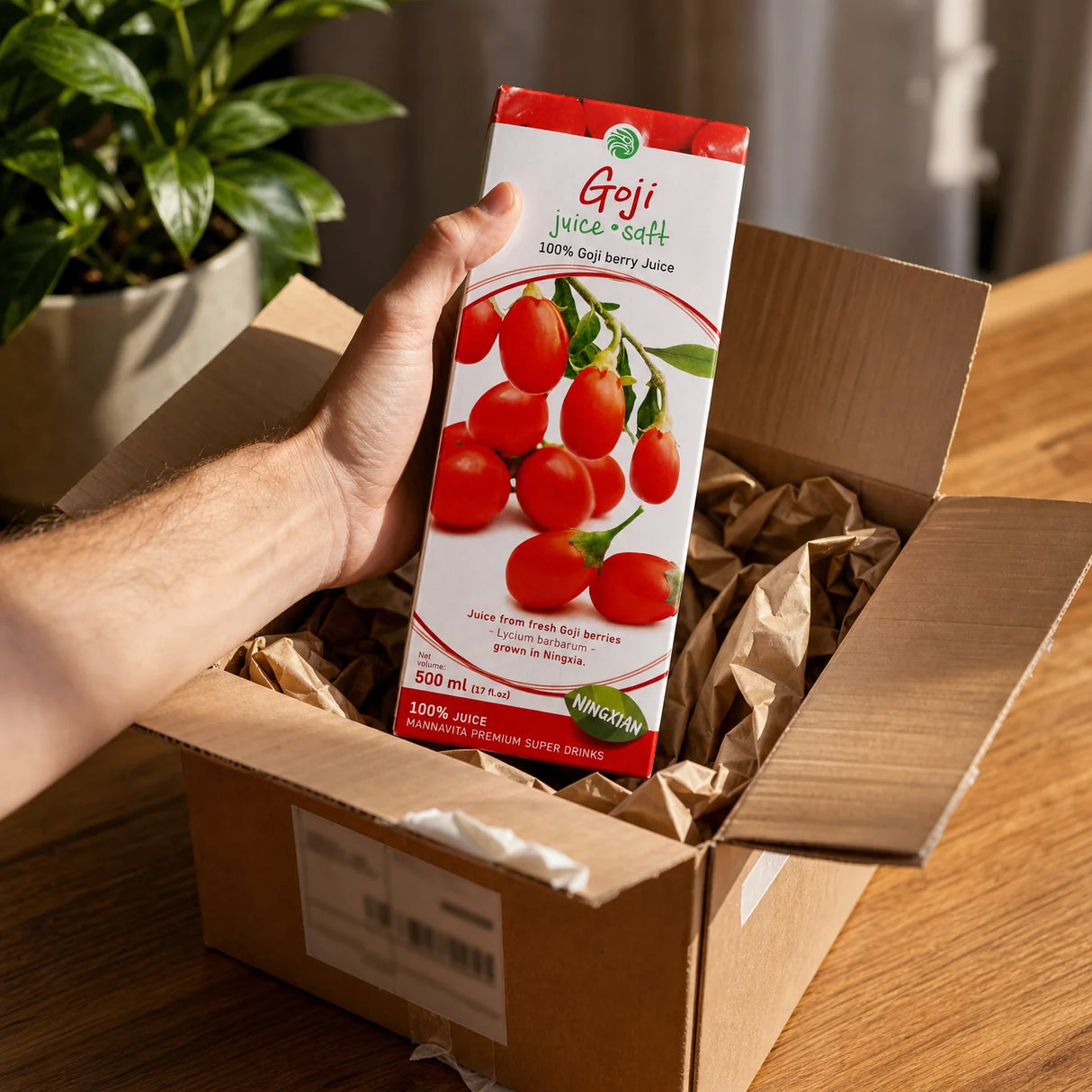 Mannavita suc pur de GOJI 100%, proaspăt presat • 500 ml