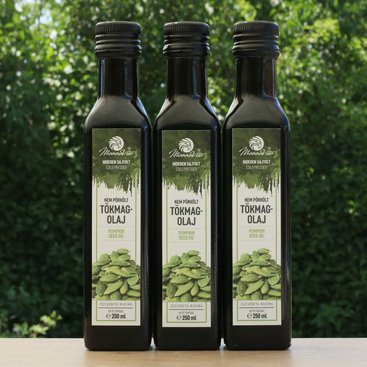 Ulei de semințe de dovleac presat la rece maghiar Mannavita • 250 ml